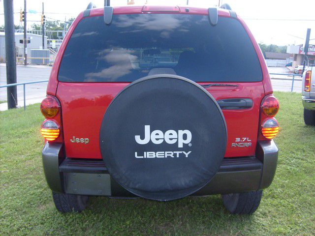 Jeep Liberty 2004 photo 1