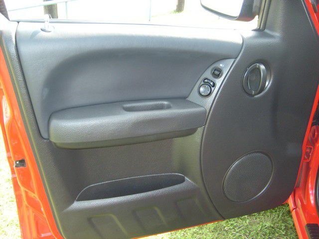 Jeep Liberty 2004 photo 29