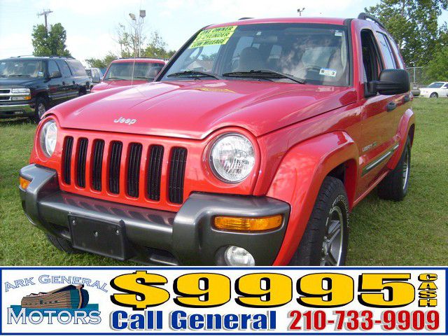 Jeep Liberty 2004 photo 38