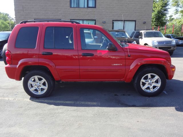 Jeep Liberty 2004 photo 3