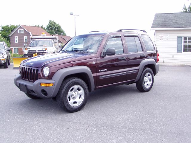 Jeep Liberty 2004 photo 1