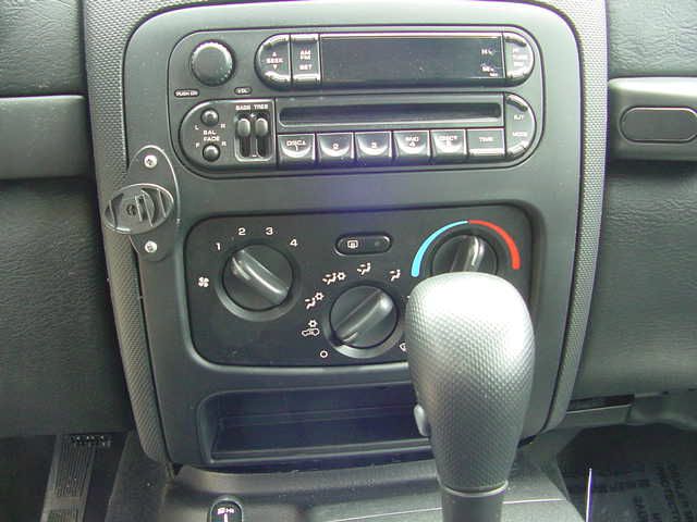 Jeep Liberty 2004 photo 3