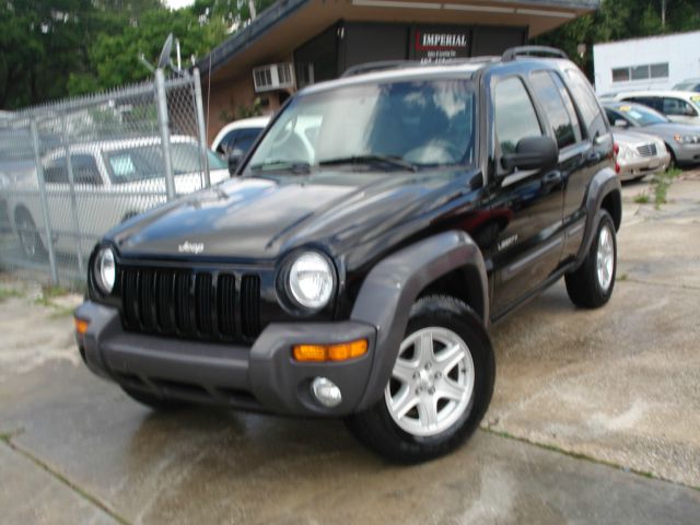 Jeep Liberty 2004 photo 4