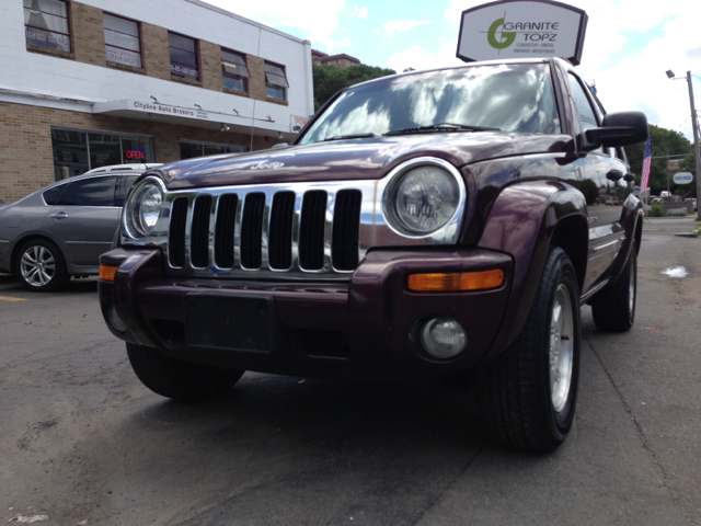 Jeep Liberty 2004 photo 1