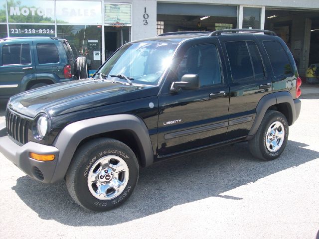 Jeep Liberty 2004 photo 4