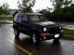 Jeep Liberty 2004 photo 2