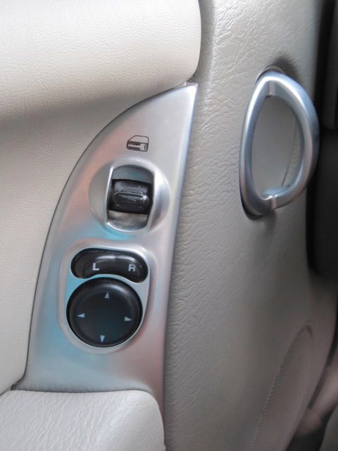 Jeep Liberty 2004 photo 2