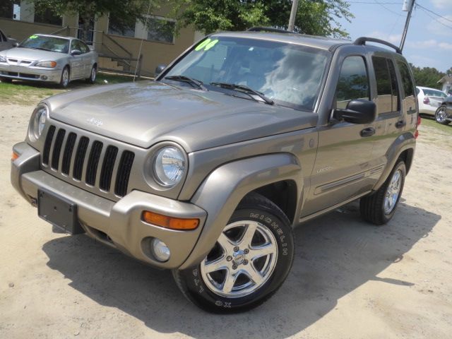 Jeep Liberty 2004 photo 29