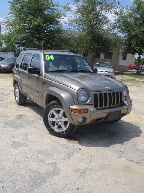 Jeep Liberty 2004 photo 48