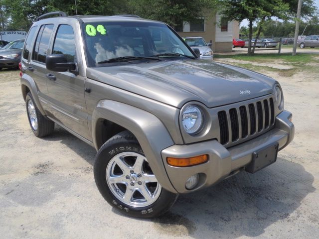 Jeep Liberty 2004 photo 49