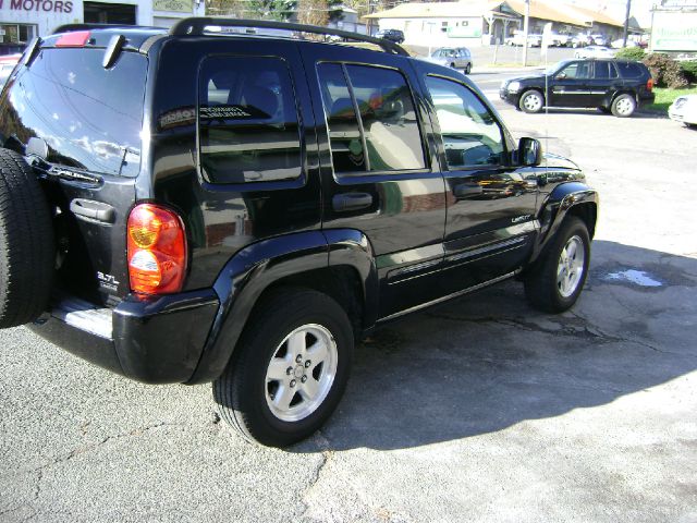 Jeep Liberty 2004 photo 3