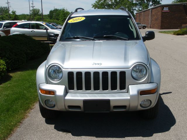 Jeep Liberty 2004 photo 5