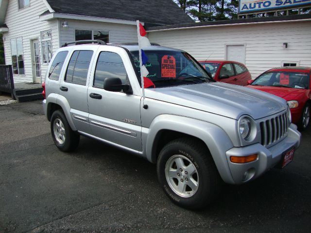 Jeep Liberty 2004 photo 4