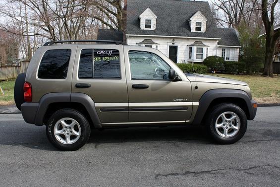 Jeep Liberty 2004 photo 5