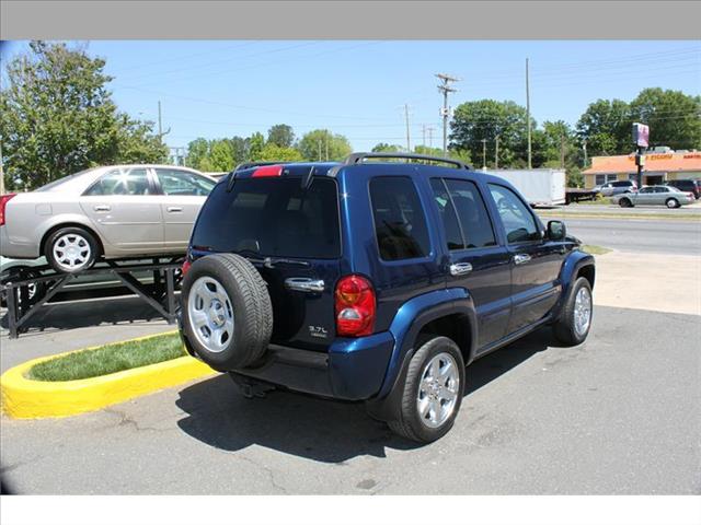 Jeep Liberty 2004 photo 1