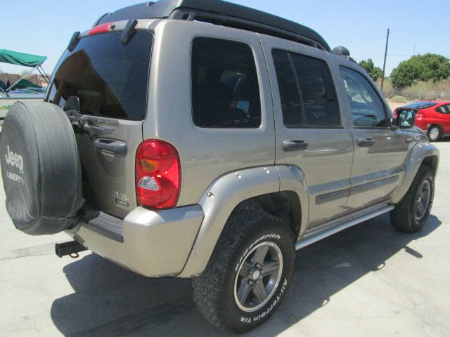 Jeep Liberty 2004 photo 1