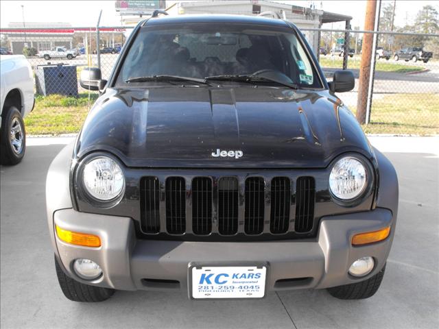 Jeep Liberty 2004 photo 1