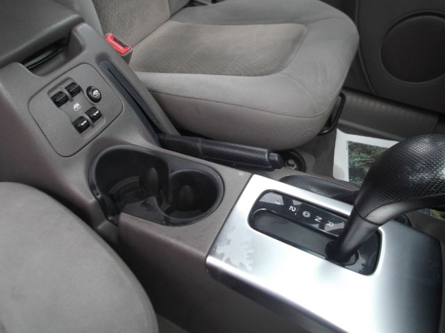 Jeep Liberty 2004 photo 2