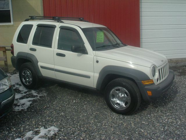 Jeep Liberty 2005 photo 1