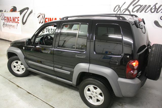 Jeep Liberty 2005 photo 1