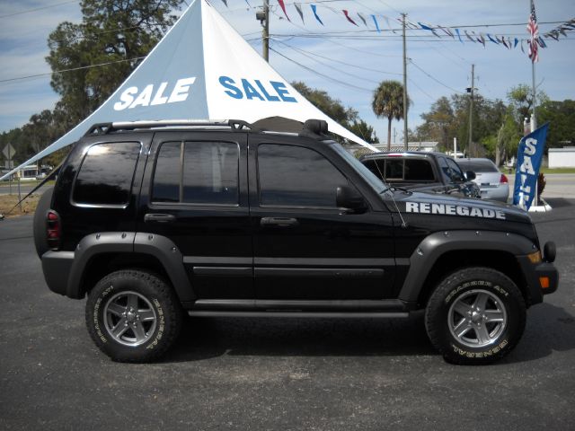 Jeep Liberty 2005 photo 1