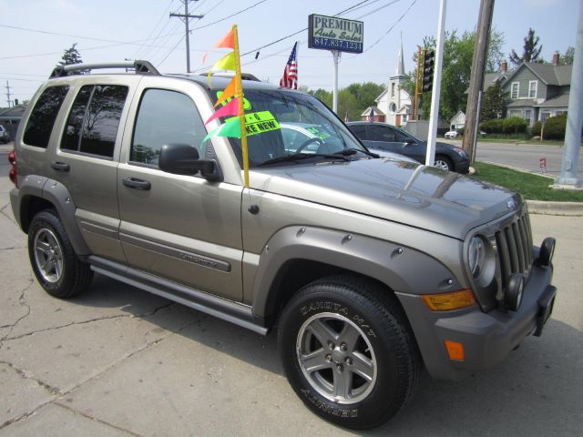 Jeep Liberty 2005 photo 3