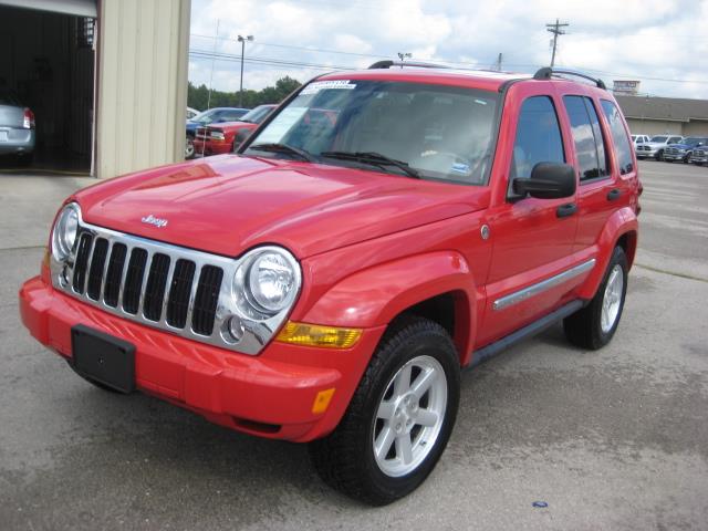 Jeep Liberty 2005 photo 3