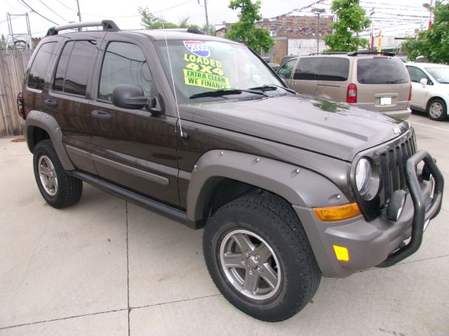 Jeep Liberty 2005 photo 12