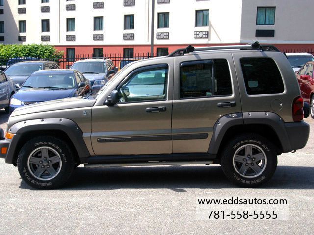 Jeep Liberty 2005 photo 4