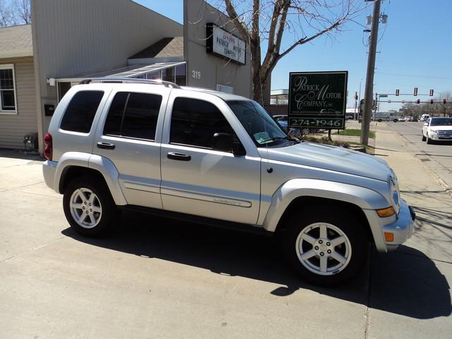 Jeep Liberty SLT 25 Sport Utility