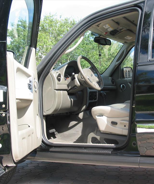 Jeep Liberty 2005 photo 3