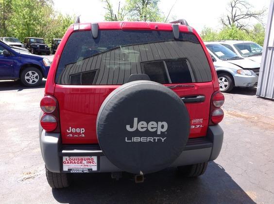 Jeep Liberty 2005 photo 10