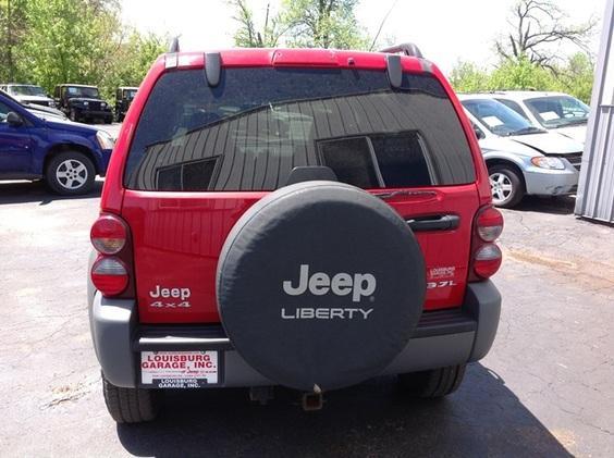 Jeep Liberty 2005 photo 12