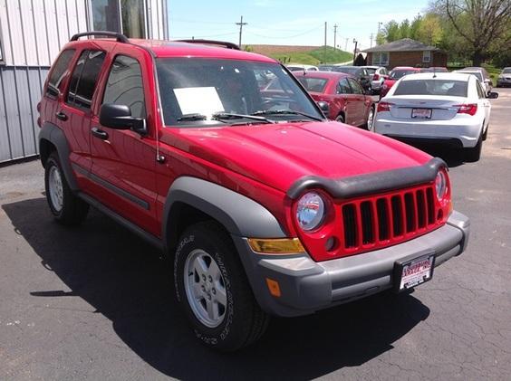 Jeep Liberty 2005 photo 17