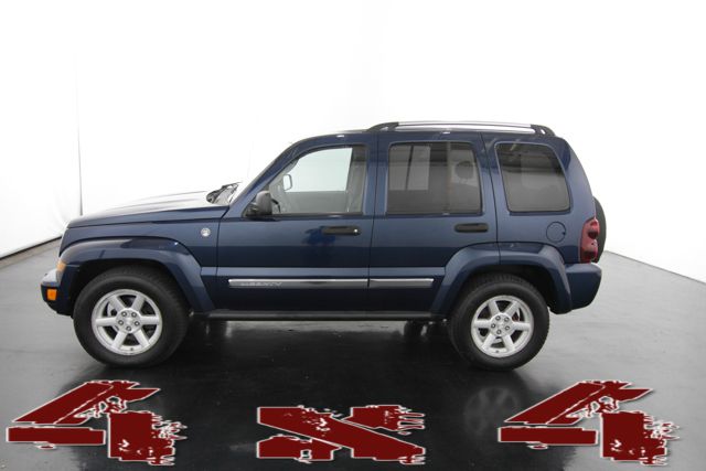 Jeep Liberty Super SUV