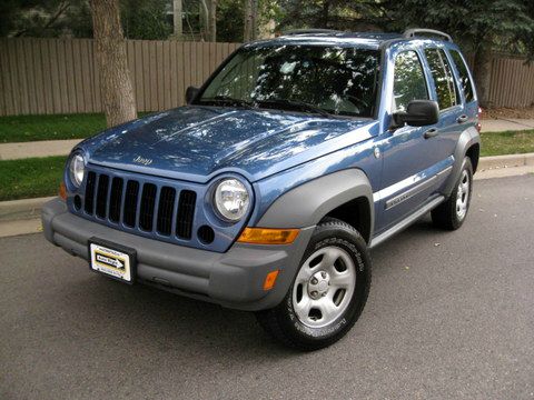 Jeep Liberty 2005 photo 4