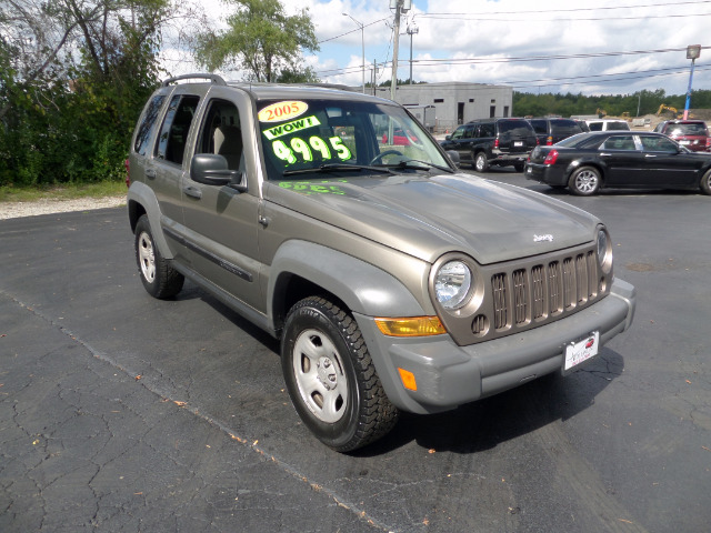 Jeep Liberty 2005 photo 3