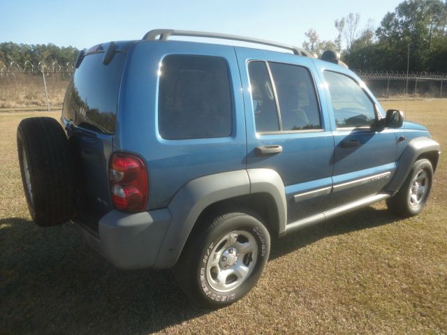 Jeep Liberty Unknown SUV