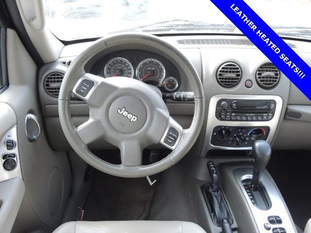 Jeep Liberty SLT 25 SUV