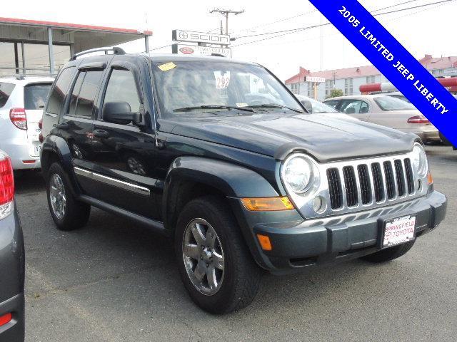 Jeep Liberty 2005 photo 3