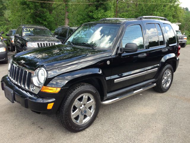 Jeep Liberty 2005 photo 7