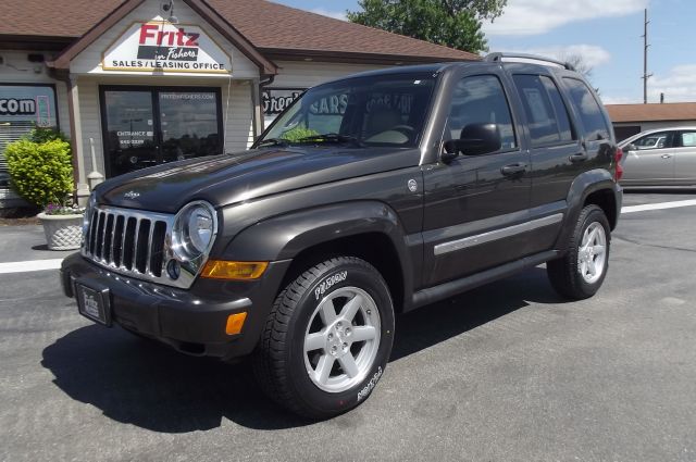 Jeep Liberty Super SUV