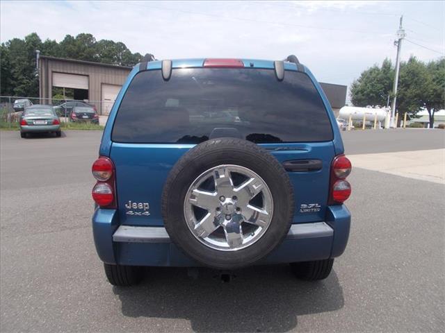 Jeep Liberty Unknown SUV