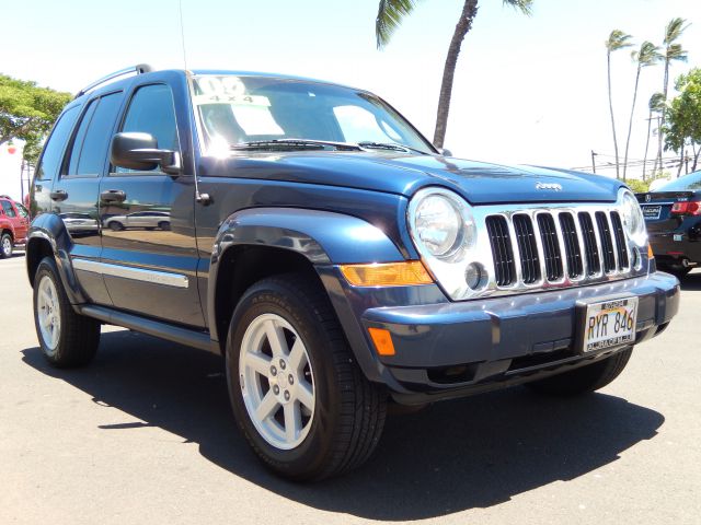 Jeep Liberty 2005 photo 4