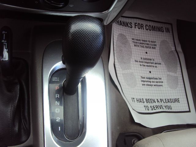 Jeep Liberty 2005 photo 9