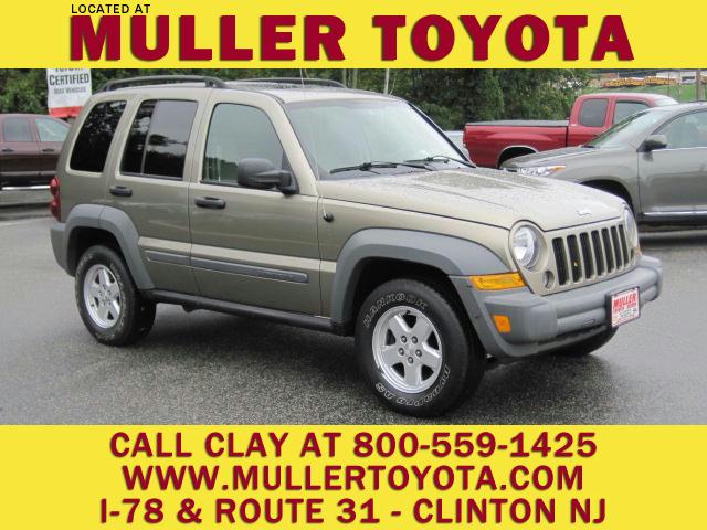 Jeep Liberty 2005 photo 1