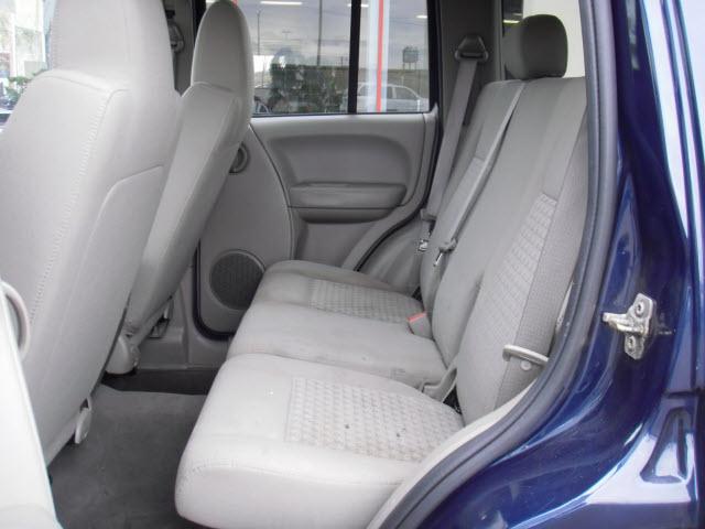 Jeep Liberty 2006 photo 5