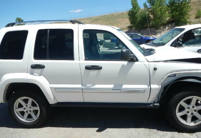 Jeep Liberty 2006 photo 3