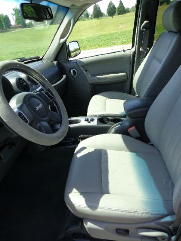 Jeep Liberty 2006 photo 1