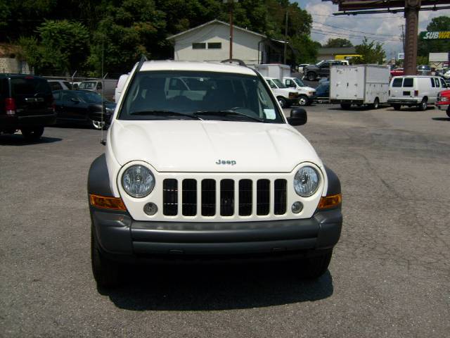 Jeep Liberty 2006 photo 1